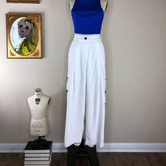 Maiyet Off White Cropped Button Pants Tuxedo Side - Picture 5 of 6